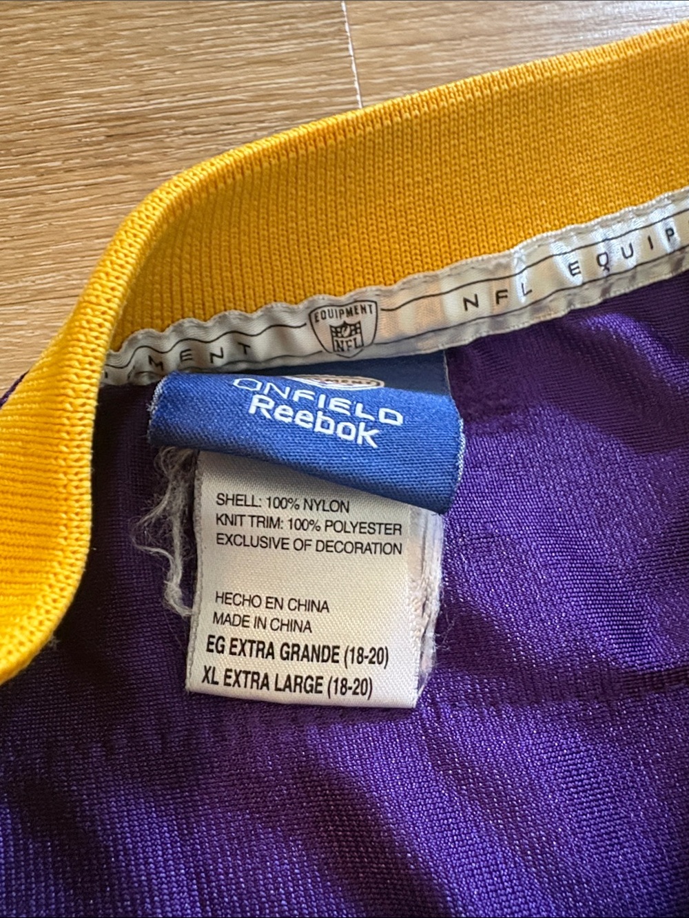 Reebok NFL Minnesota Vikings Peterson Jersey - Picture 7 of 10
